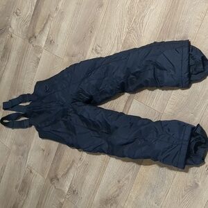 Essentials Ski Snow Pants in Black Size 12 zipp in front two pockets